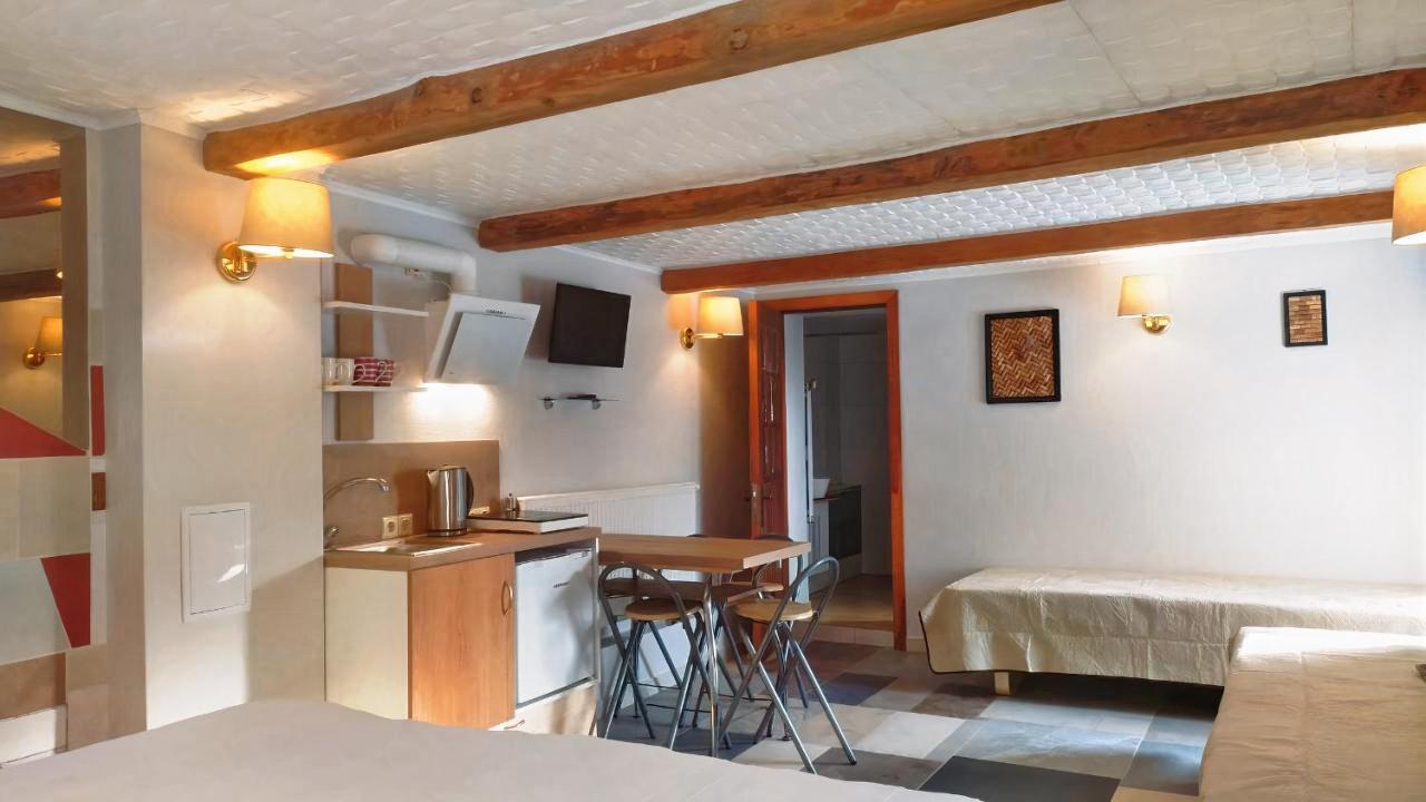 "Trakaitis" Nameliai Hotel ภายนอก รูปภาพ